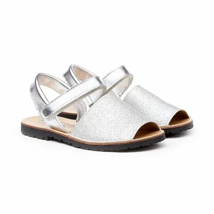 Abarcas Menorquinas Niña Piel Charol Y Glitter Velcro 208 Plata, De Angelitos 2 Abarcas Menorquinas Niña Piel Charol Y Glitter Velcro 208 Plata, De Angelitos - Imagen 2