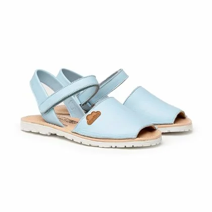 Abarcas Menorquinas Niña Piel Napa Plantilla Acolchada Velcro 220 Celeste, De Angelitos 2 Abarcas Menorquinas Niña Piel Napa Plantilla Acolchada Velcro 220 Celeste, De Angelitos - Imagen 2