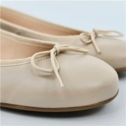 Manoletinas Planas Mujer Piel Lacito 7000 Beige, De Casual 2 Manoletinas Planas Mujer Piel Lacito 7000 Beige, De Casual - Imagen 2