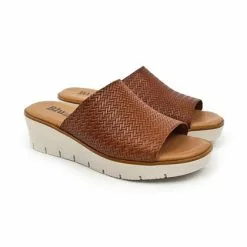 Zuecos Cuña Baja Mujer Piel Grabada Punta Abierta Plantilla Acolchada 22802 Cuero, De Blusandal -Venta de zapatos Tienda zuecos cuna baja mujer piel grabada punta abierta plantilla acolchada 22802 cuero de blusandal 5